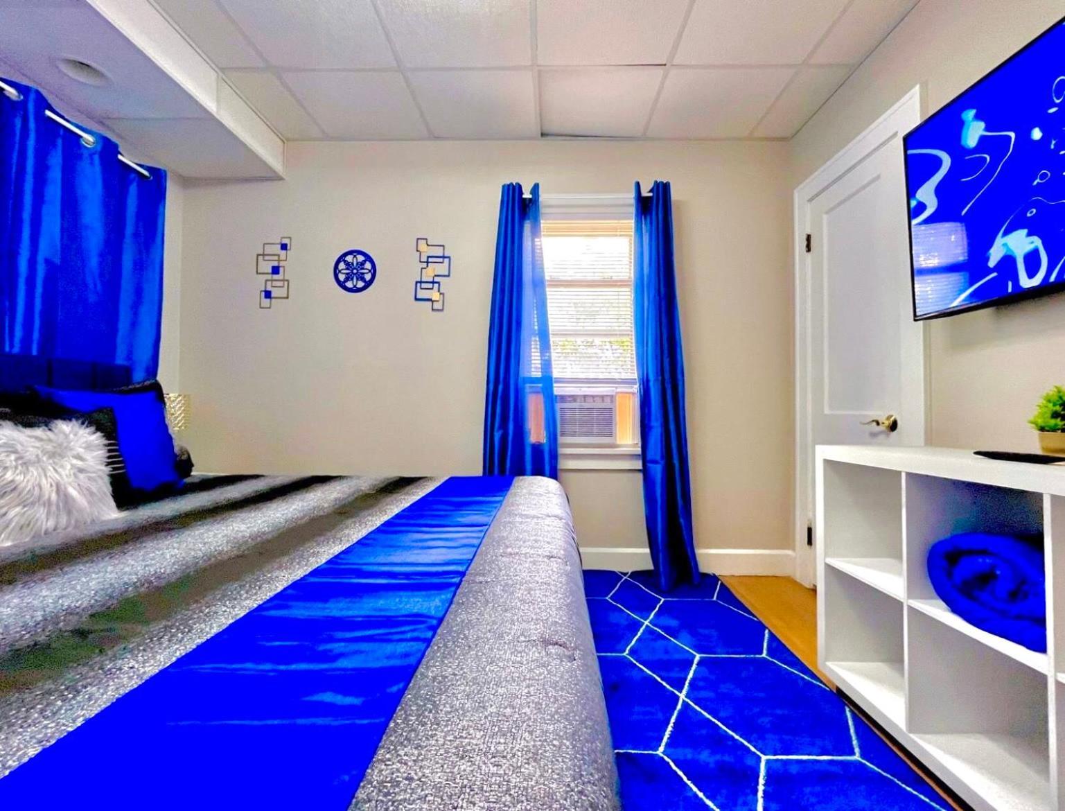 The Sapphire Haven - Your Old Brooklyn Oasis Awaits Families, Couples, Business Travelers Near Downtown With Parking, 300 Mb Wifi & Self Check-In Cleveland Exterior foto