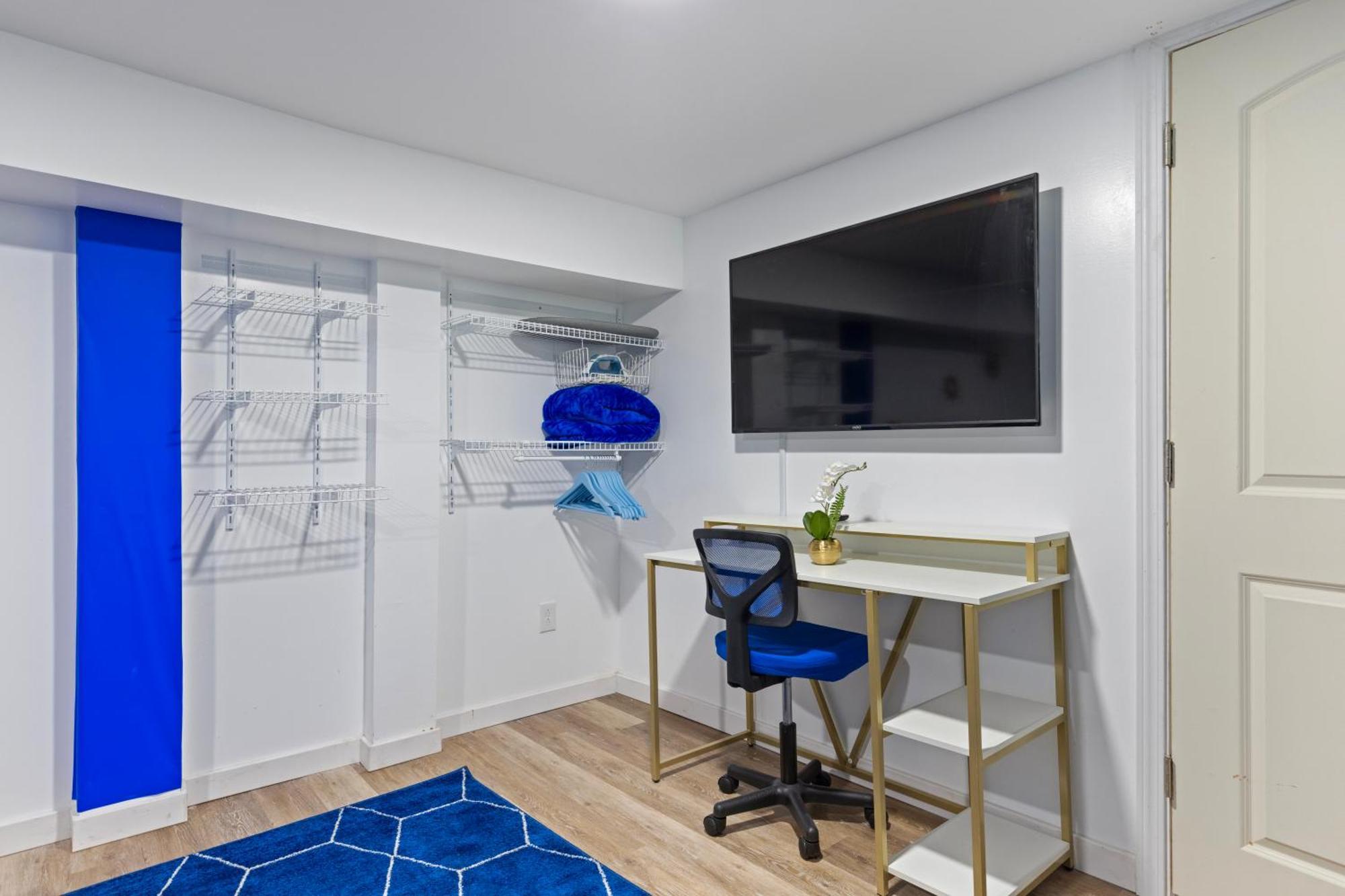 The Sapphire Haven - Your Old Brooklyn Oasis Awaits Families, Couples, Business Travelers Near Downtown With Parking, 300 Mb Wifi & Self Check-In Cleveland Exterior foto